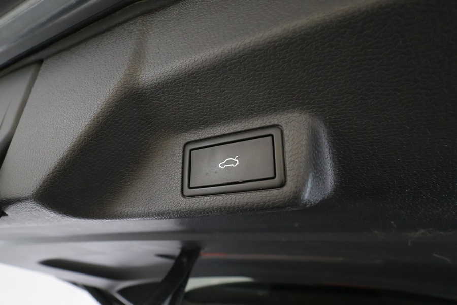 Volkswagen ID. Buzz vaihtoauto