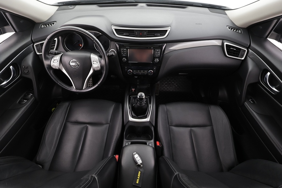 Nissan X-Trail vaihtoauto