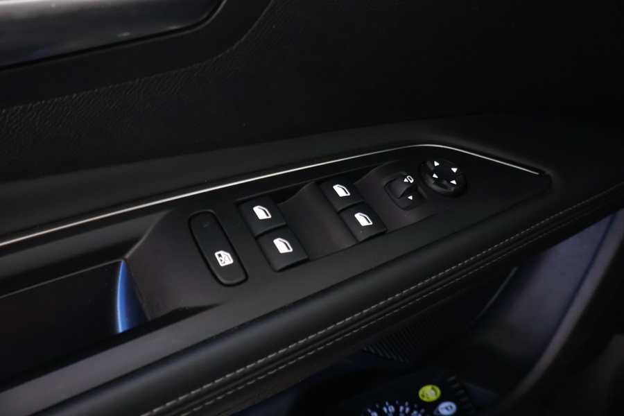 Peugeot 5008 vaihtoauto