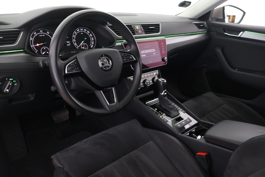 Skoda Superb vaihtoauto
