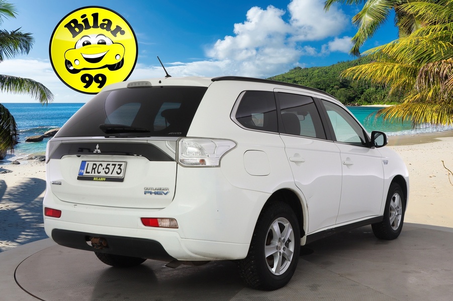 Mitsubishi Outlander PHEV vaihtoauto