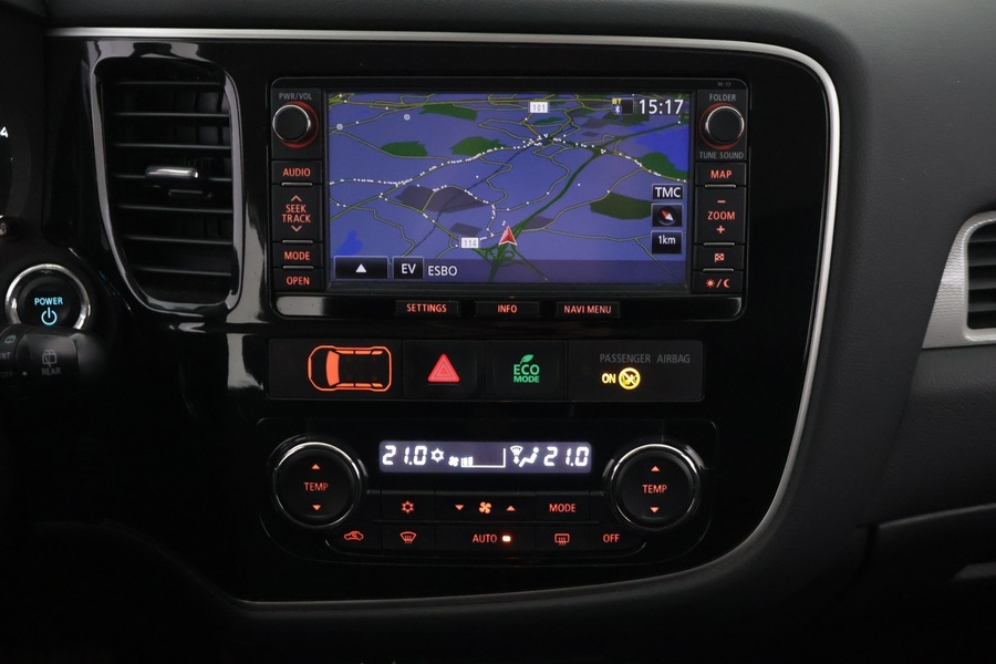 Mitsubishi Outlander PHEV vaihtoauto