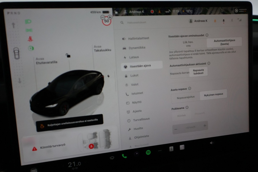 Tesla Model 3 vaihtoauto