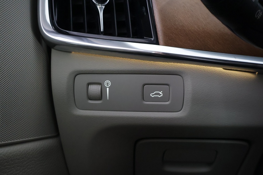 Volvo S90 vaihtoauto