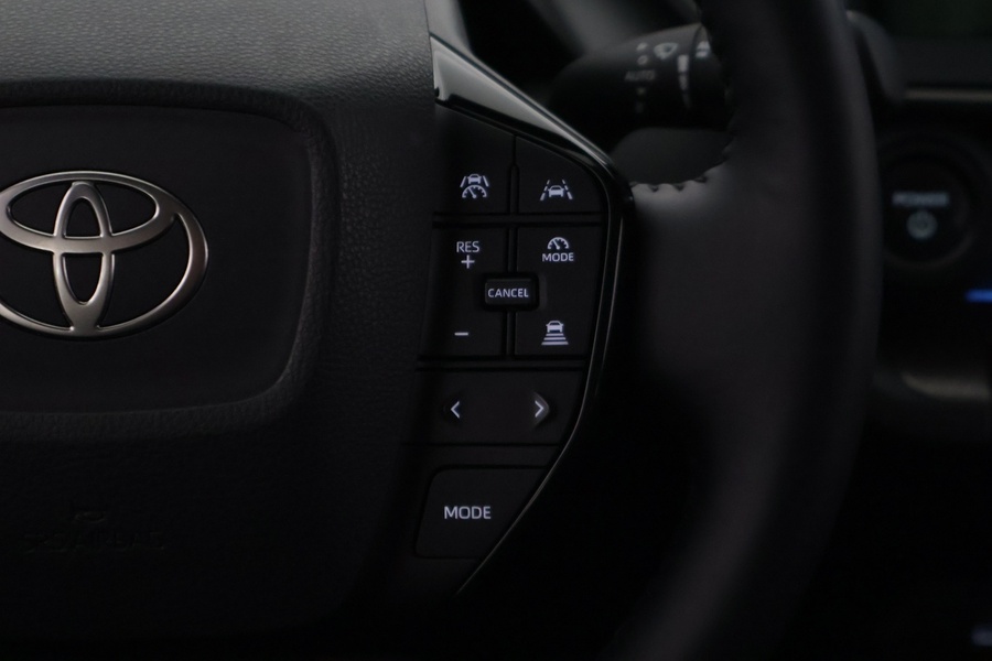 Toyota Prius Plug-in vaihtoauto