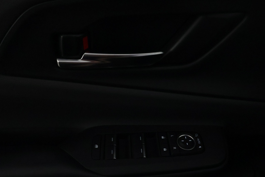 Toyota Prius Plug-in vaihtoauto