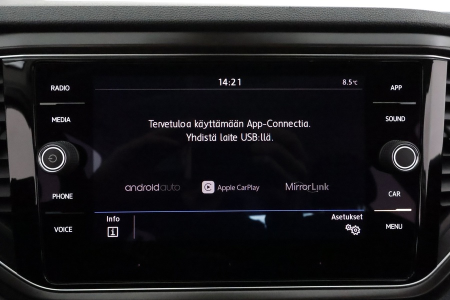 Volkswagen T-Roc vaihtoauto