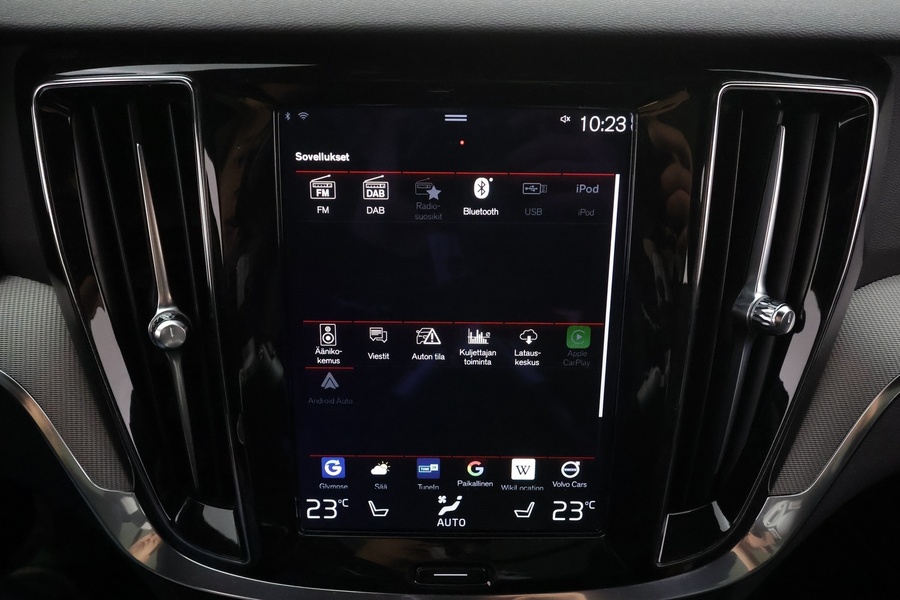 Volvo V60 vaihtoauto