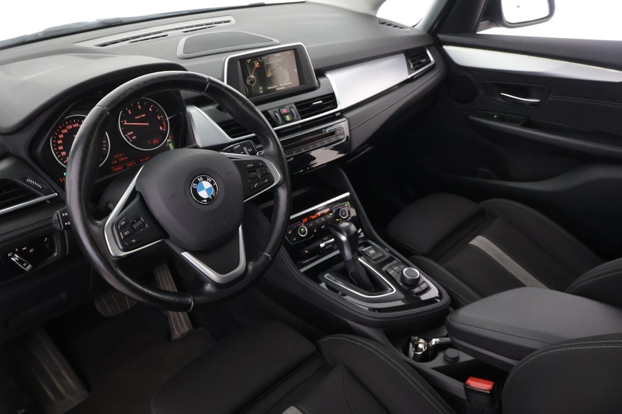 BMW 218 vaihtoauto