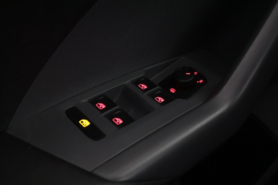 Volkswagen T-Cross vaihtoauto