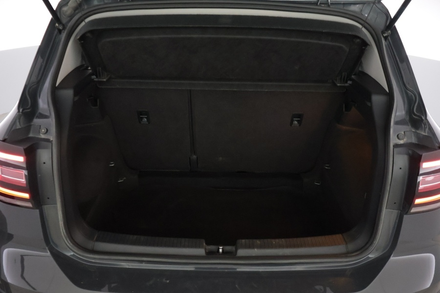 Volkswagen T-Cross vaihtoauto