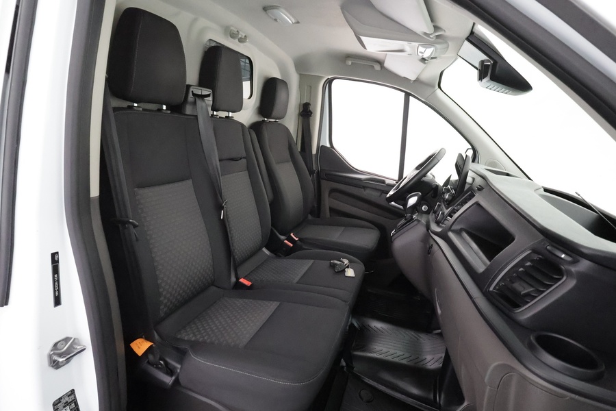 Ford Transit Custom vaihtoauto