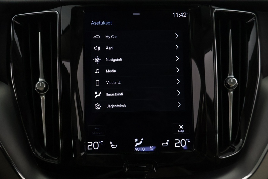 Volvo XC60 vaihtoauto