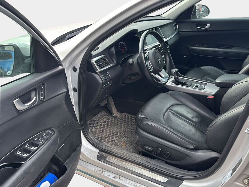Kia Optima vaihtoauto