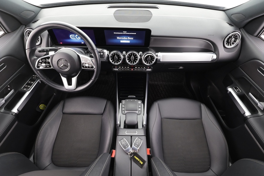 Mercedes-Benz EQB vaihtoauto