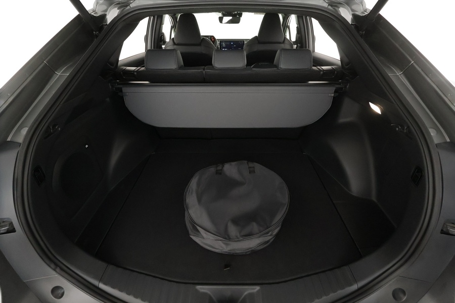 Toyota bZ4X vaihtoauto