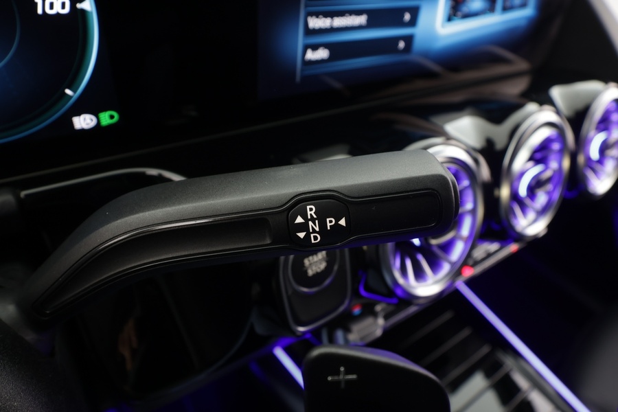 Mercedes-Benz EQA vaihtoauto