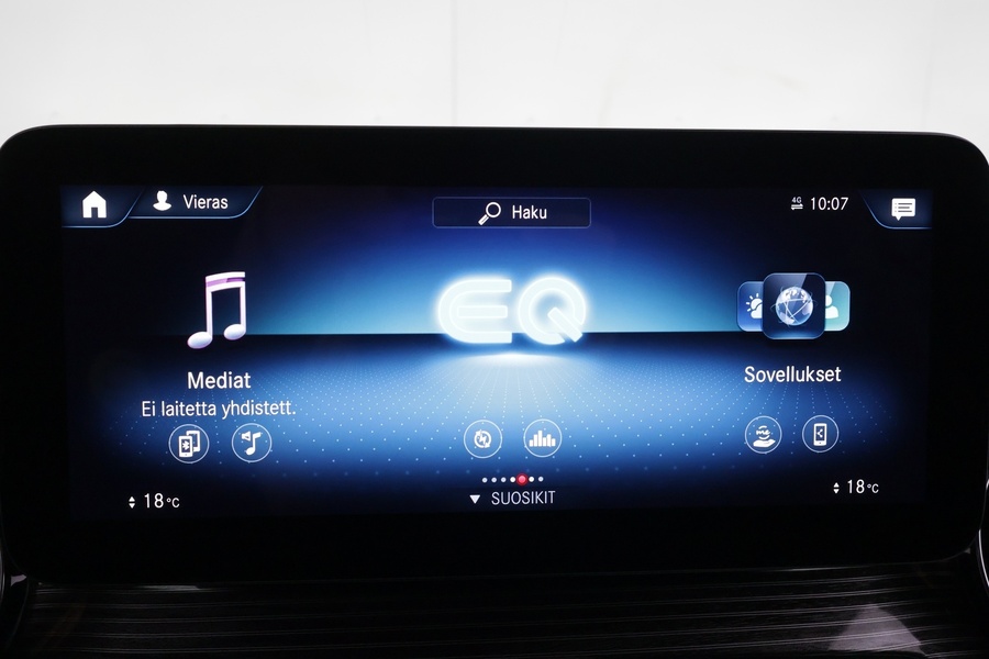 Mercedes-Benz EQV vaihtoauto