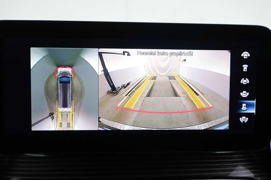 Mercedes-Benz EQV vaihtoauto