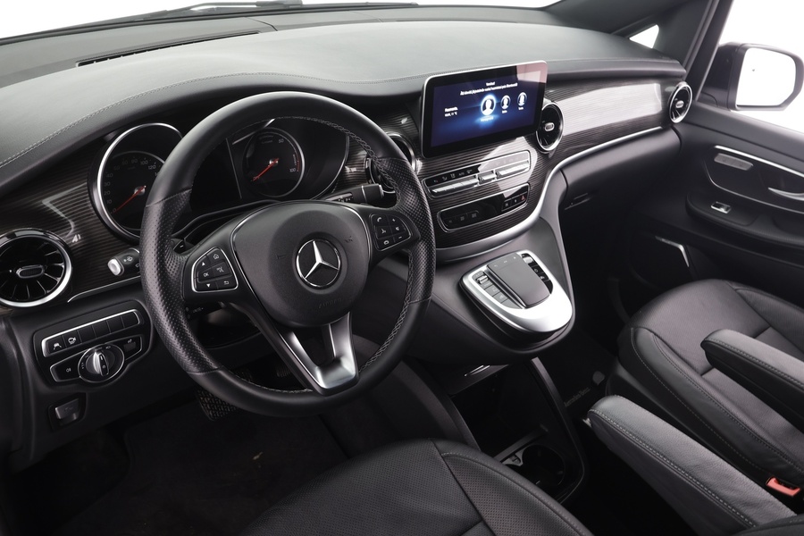 Mercedes-Benz EQV vaihtoauto