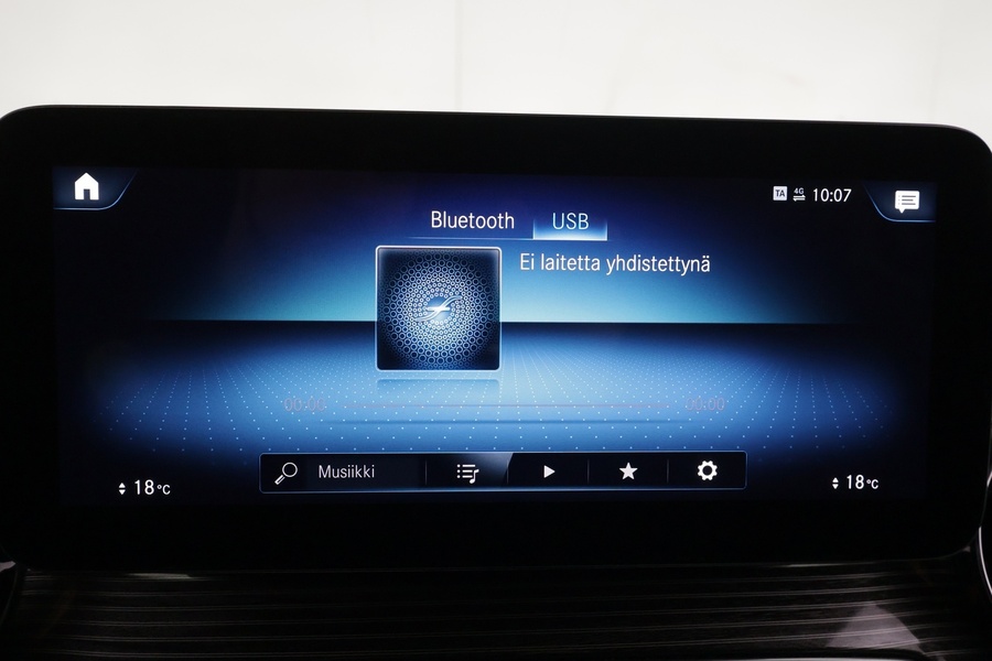 Mercedes-Benz EQV vaihtoauto