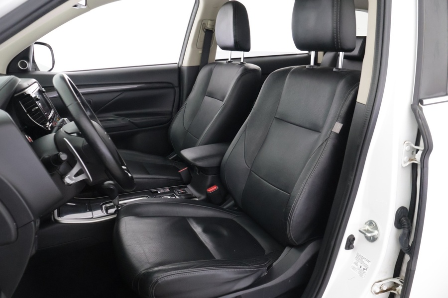 Mitsubishi Outlander vaihtoauto