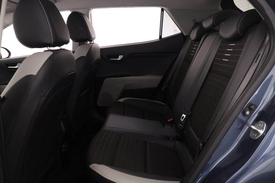 Kia Stonic vaihtoauto