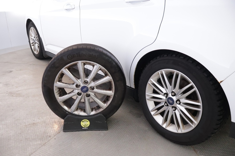 Ford C-MAX vaihtoauto