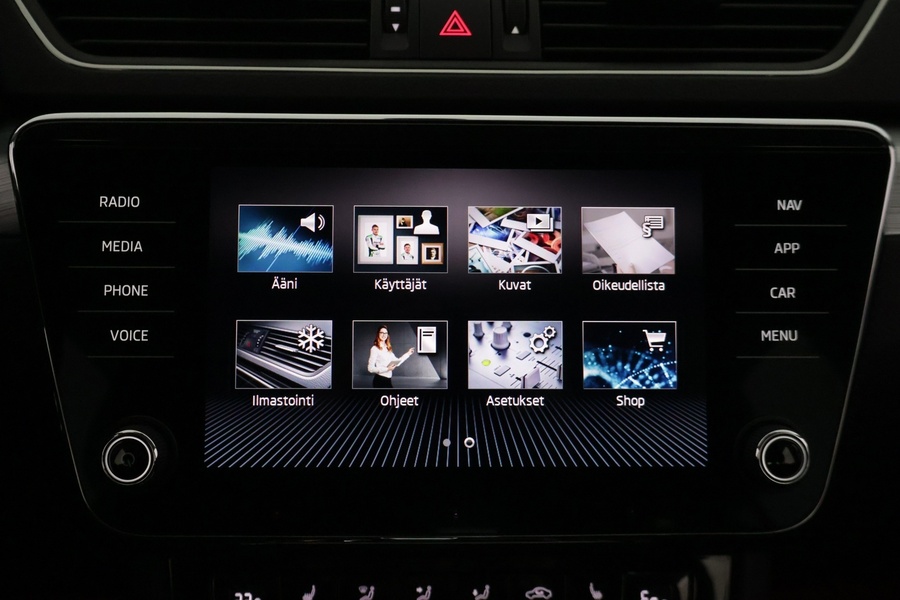 Skoda Superb vaihtoauto