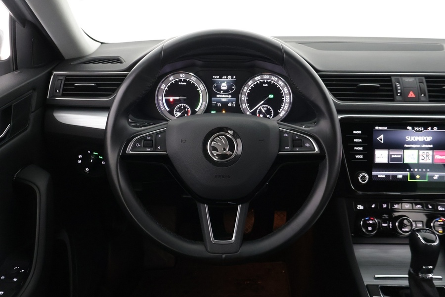 Skoda Superb vaihtoauto