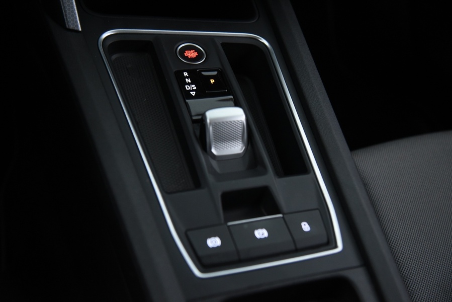 SEAT Leon Sportstourer vaihtoauto