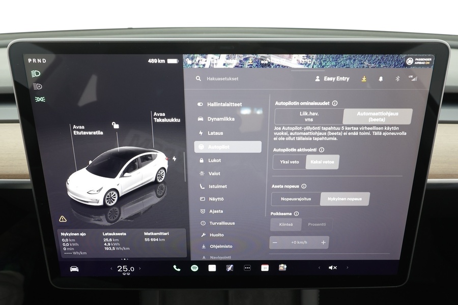 Tesla Model 3 vaihtoauto