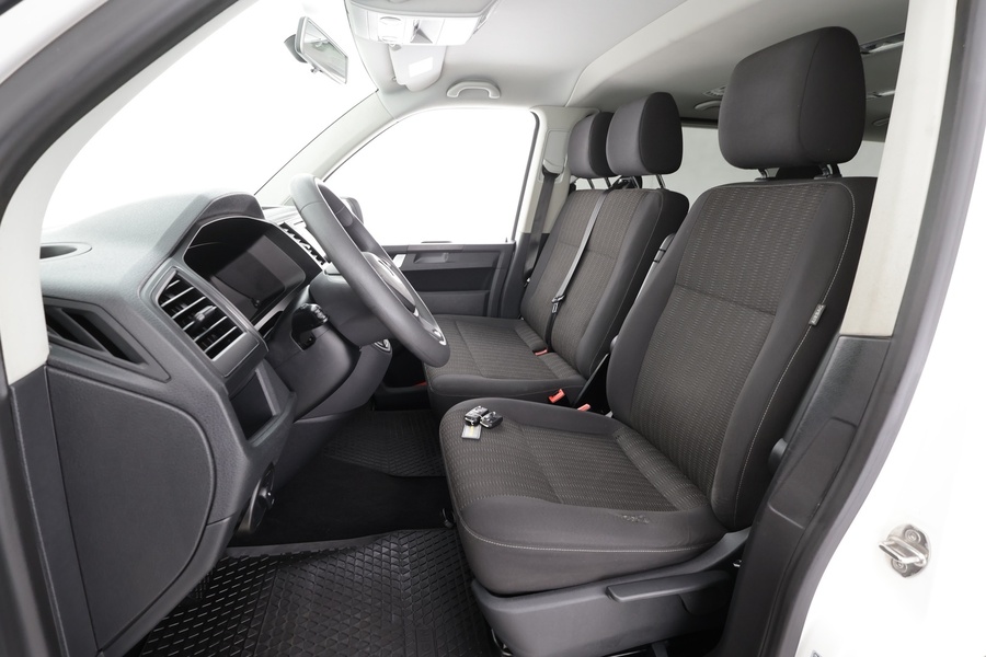 Volkswagen Caravelle vaihtoauto