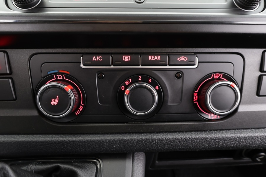 Volkswagen Caravelle vaihtoauto