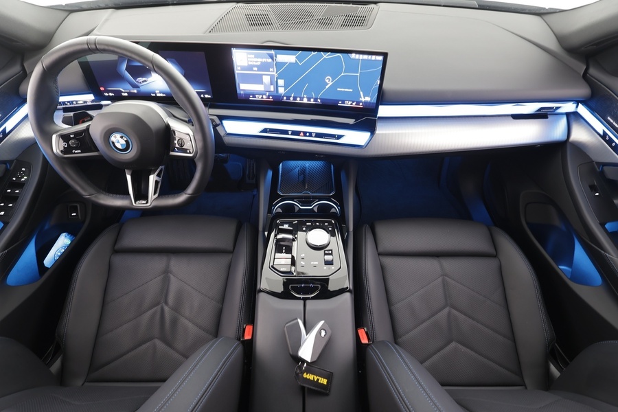 BMW i5 vaihtoauto