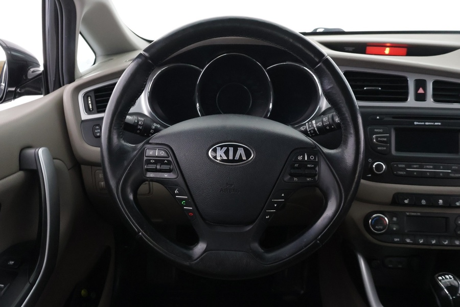 Kia Ceed vaihtoauto