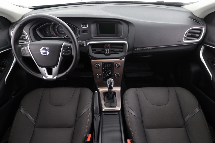 Volvo V40 Cross Country vaihtoauto