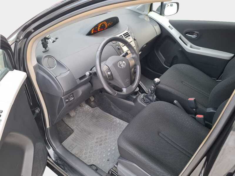 Toyota Yaris vaihtoauto