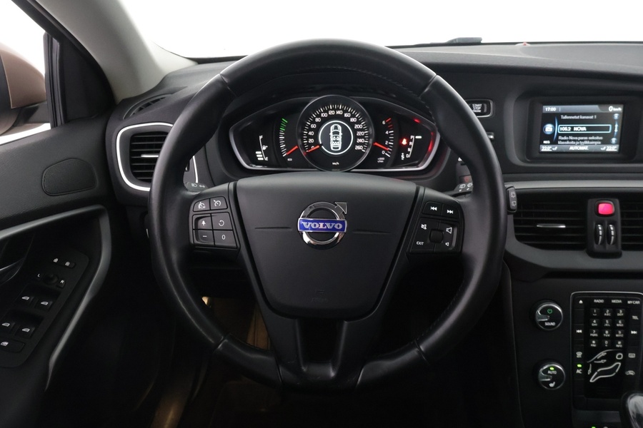 Volvo V40 vaihtoauto