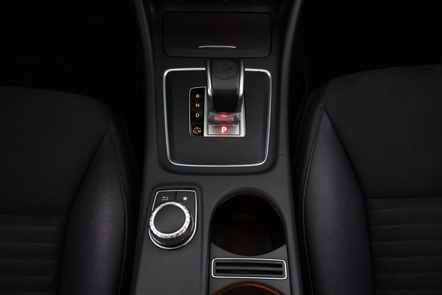 Mercedes-Benz CLA vaihtoauto