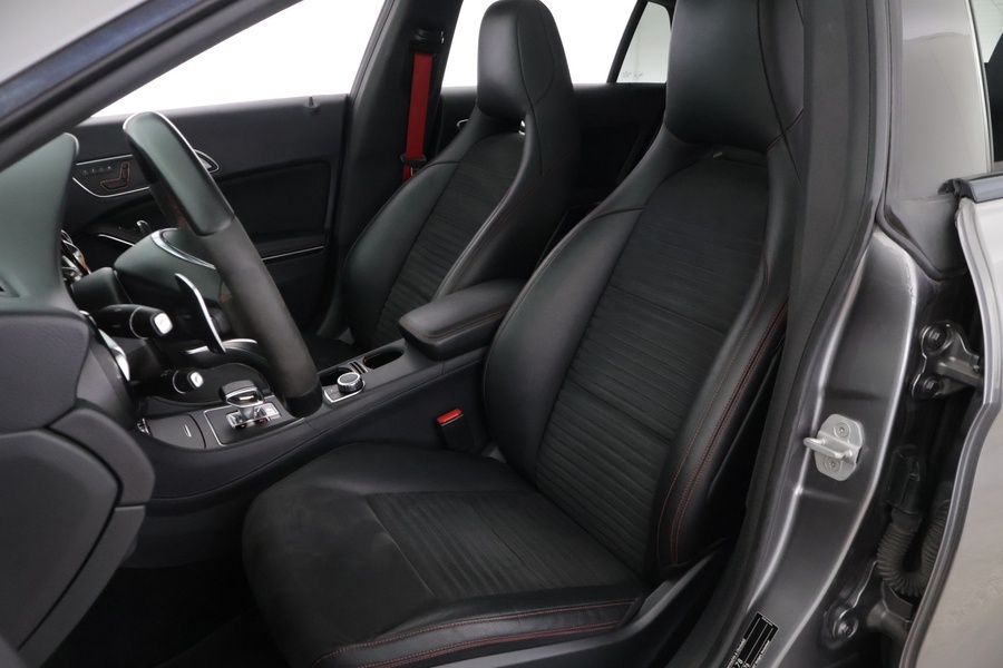 Mercedes-Benz CLA vaihtoauto