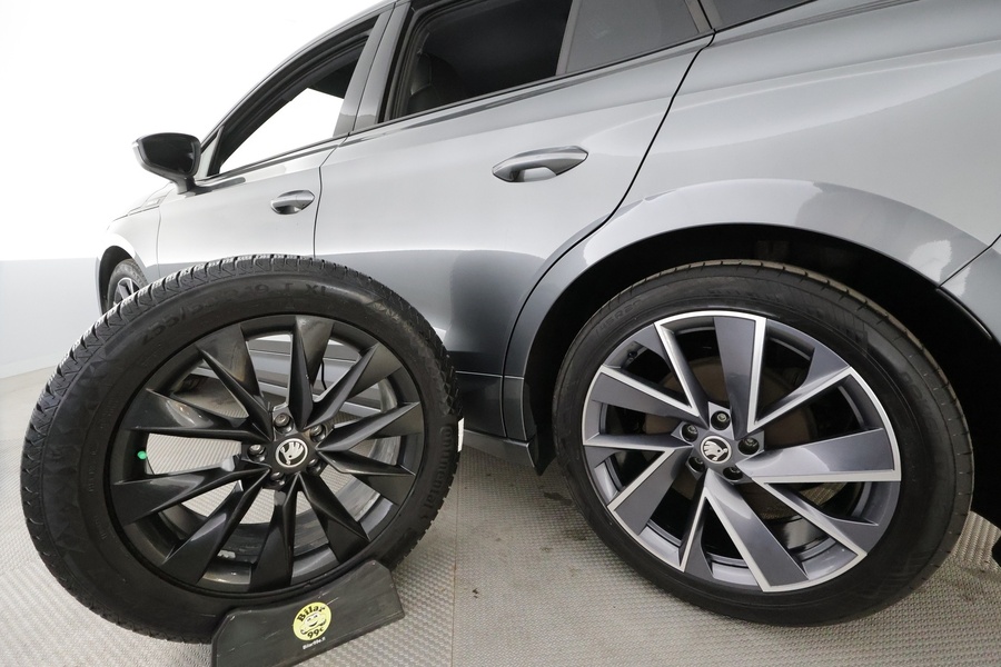 Skoda Enyaq vaihtoauto