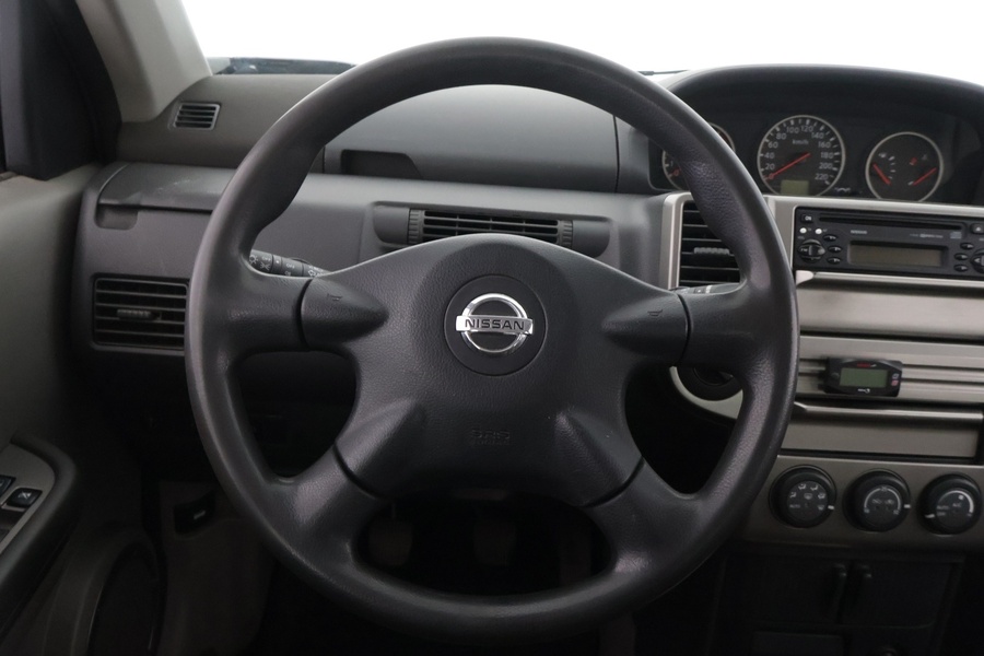 Nissan X-Trail vaihtoauto