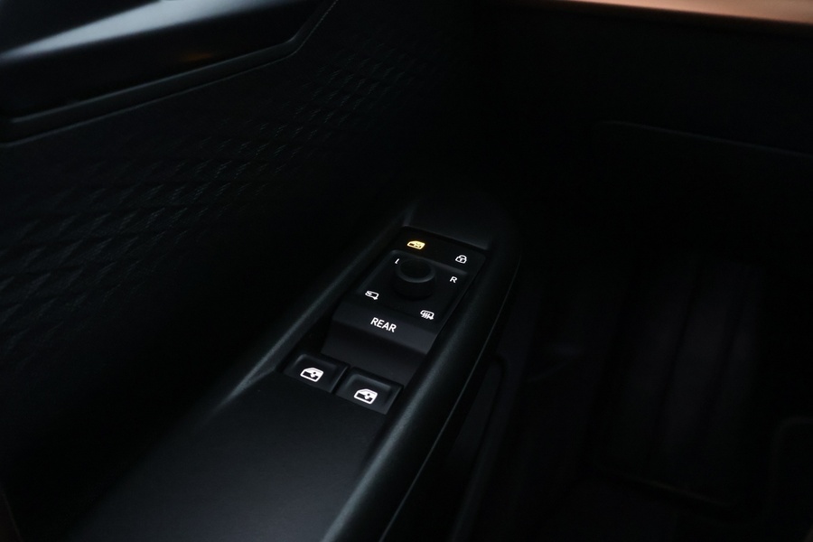 Cupra Born vaihtoauto