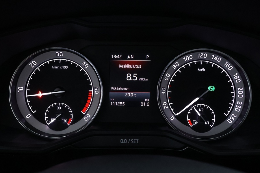 Skoda Superb vaihtoauto