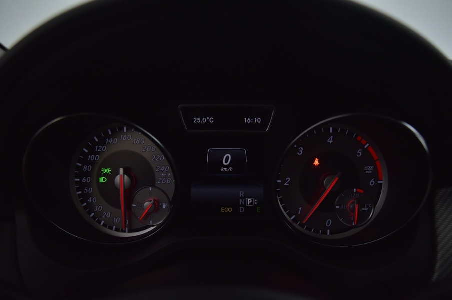 Mercedes-Benz GLA vaihtoauto