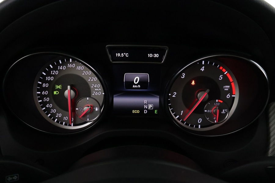 Mercedes-Benz GLA vaihtoauto