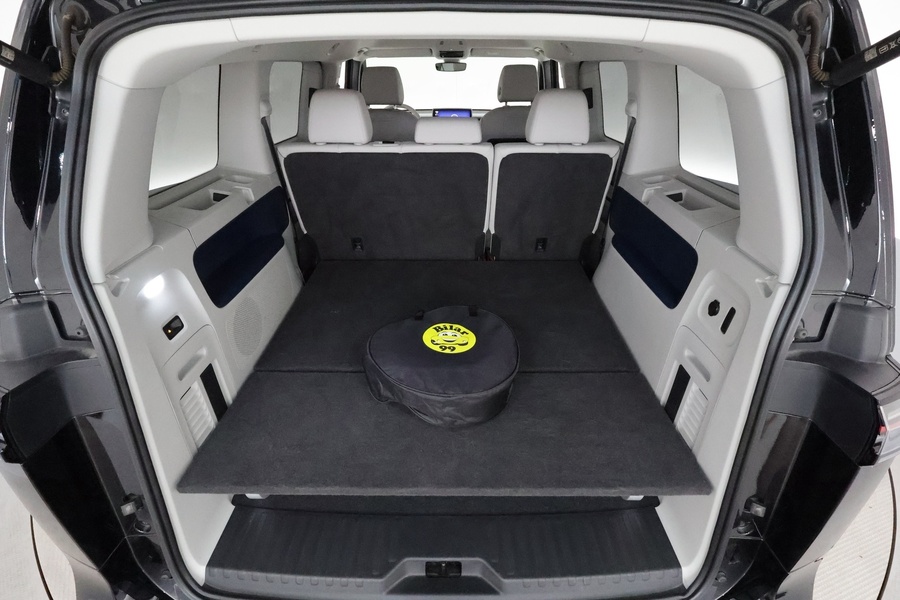 Volkswagen ID. Buzz vaihtoauto