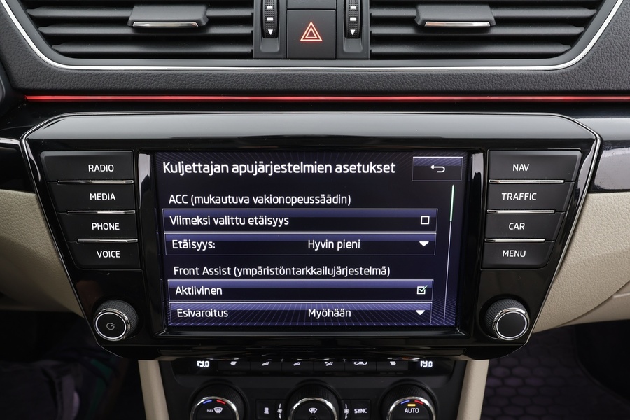 Skoda Superb vaihtoauto