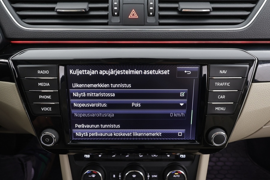 Skoda Superb vaihtoauto